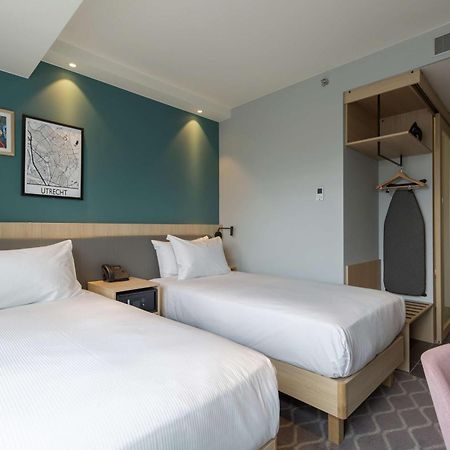 Hampton By Hilton Utrecht Centraal Station Hotel Bagian luar foto